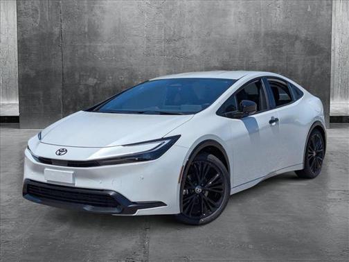2025 Toyota Prius L