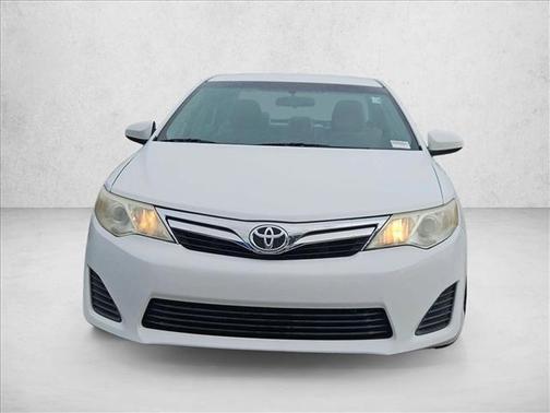 2014 Toyota Camry LE