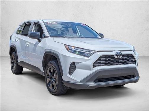 Ice Cap 2024 Toyota RAV4 LE