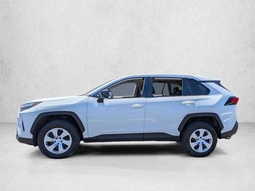 Ice Cap 2024 Toyota RAV4 LE