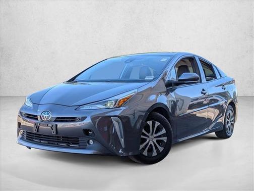 2022 Toyota Prius LE