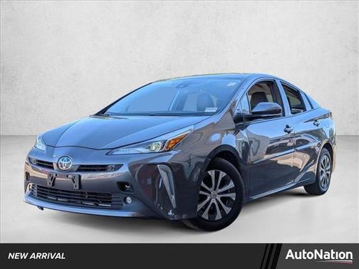 2022 Toyota Prius LE