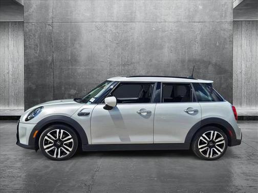 2022 MINI Hardtop Cooper S