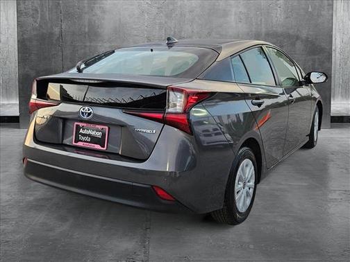 2019 Toyota Prius LE