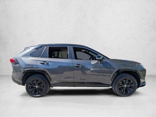 2023 Toyota RAV4 Hybrid SE