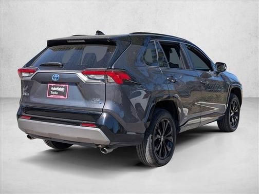 2023 Toyota RAV4 Hybrid SE