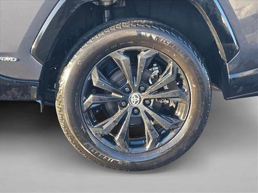 2023 Toyota RAV4 Hybrid SE