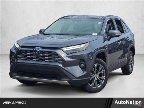 2024 Toyota RAV4 Hybrid SE