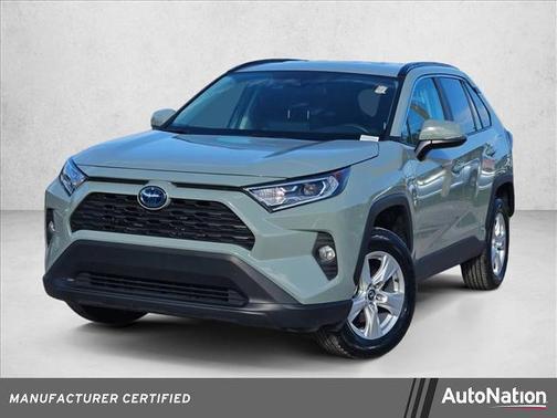 2020 Toyota RAV4 Hybrid XLE