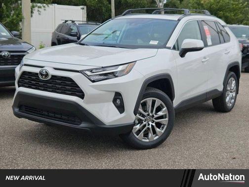 2025 Toyota RAV4 XLE Premium