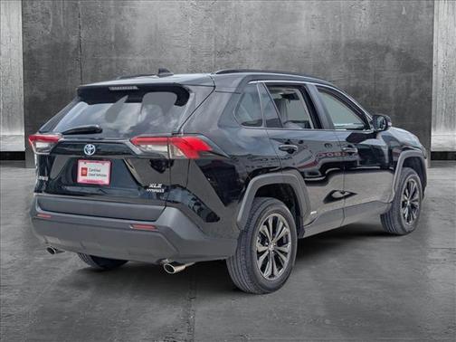2022 Toyota RAV4 Hybrid XLE Premium