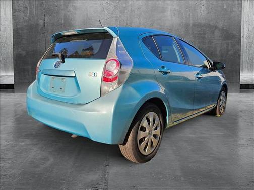 2013 Toyota Prius c One