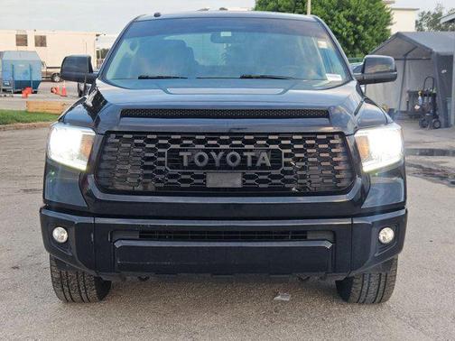 2017 Toyota Tundra Platinum