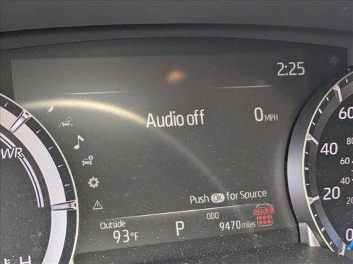 2024 Toyota Highlander Hybrid LE