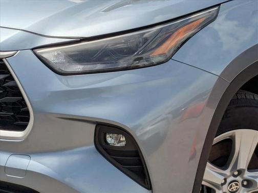 2024 Toyota Highlander Hybrid LE