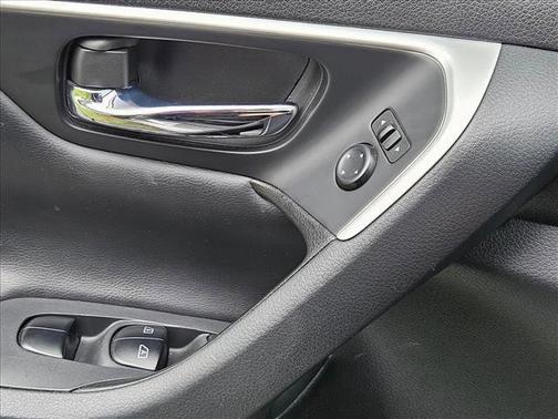 Gun Metallic 2018 Nissan Altima 2.5 SL