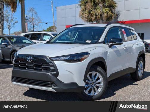 2026 Toyota Corolla Cross LE