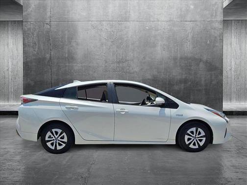 2017 Toyota Prius Three