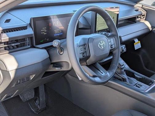 Ice Cap 2026 Toyota RAV4 SE