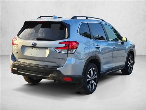 Ice Silver Metallic 2019 Subaru Forester Limited