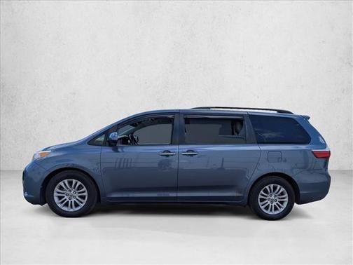 Shoreline Blue Pearl 2016 Toyota Sienna XLE