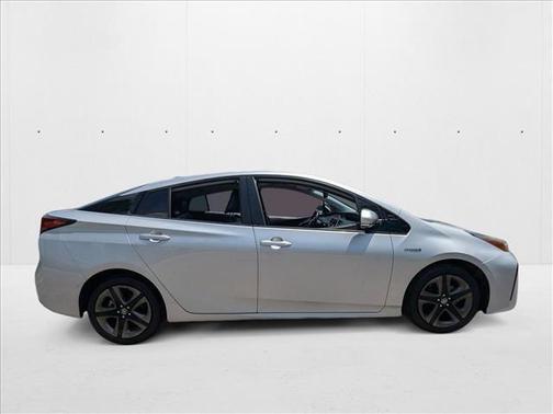 2020 Toyota Prius XLE
