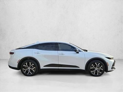 Oxygen White 2026 Toyota Crown XLE