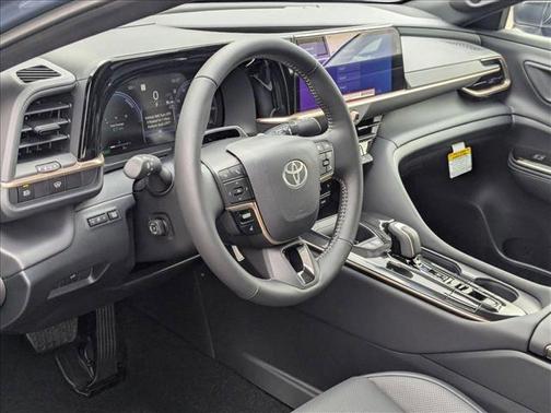 2026 Toyota Crown Platinum