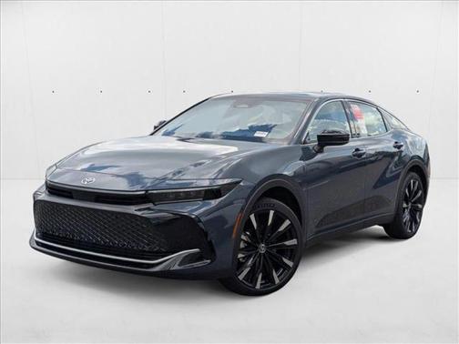 2026 Toyota Crown Platinum