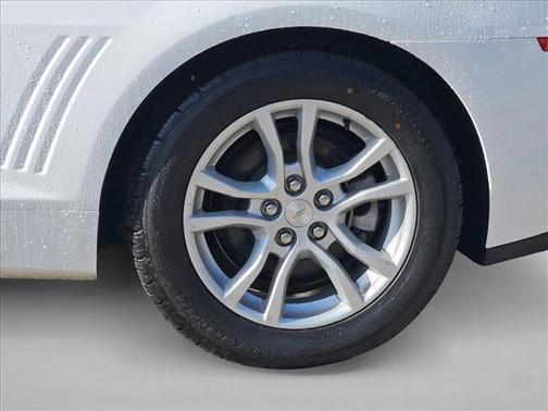 2015 Chevrolet Camaro 1LT