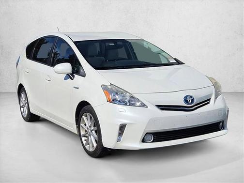 Blizzard Pearl 2012 Toyota Prius v Five