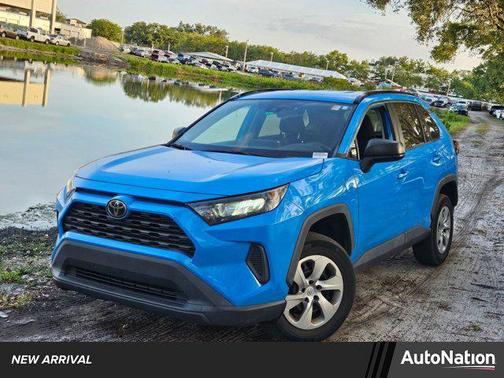 2019 Toyota RAV4 LE