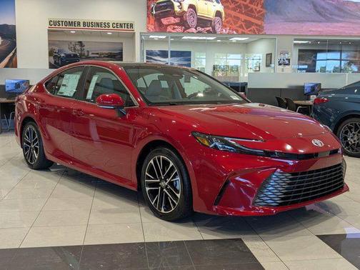 2025 Toyota Camry XLE