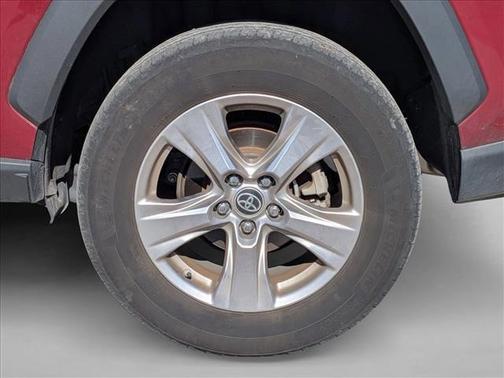 2023 Toyota RAV4 Hybrid LE