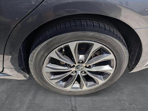 2018 Toyota Avalon XLE Premium