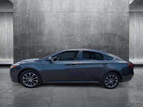 2018 Toyota Avalon XLE Premium