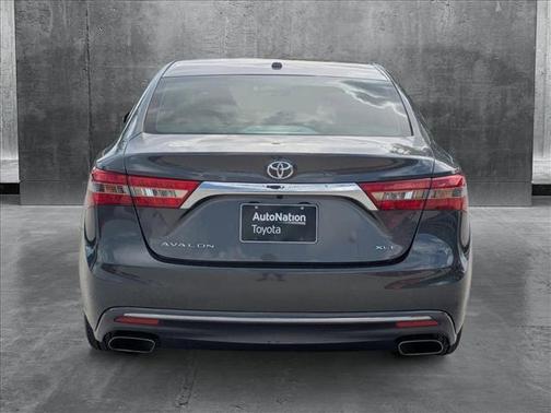 2018 Toyota Avalon XLE Premium