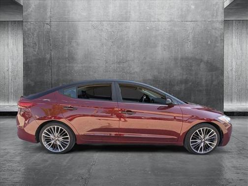 2018 Hyundai ELANTRA SE