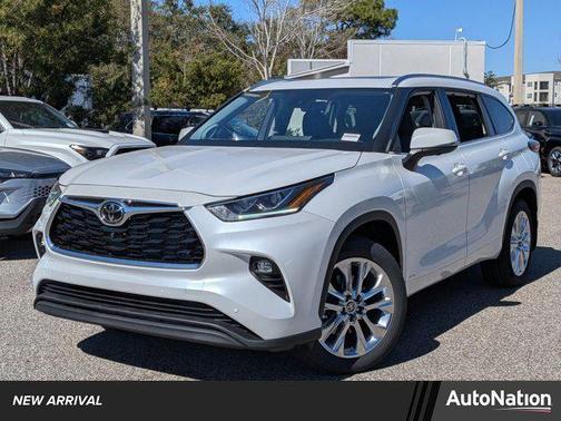 2026 Toyota Highlander Hybrid Limited