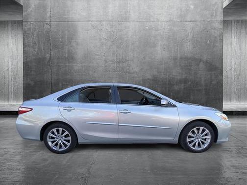2017 Toyota Camry XLE