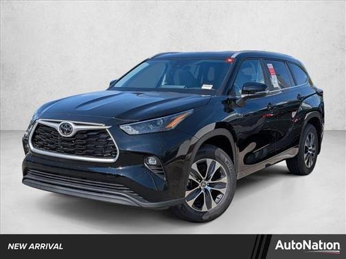 2026 Toyota Highlander XLE