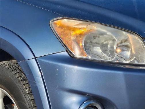 2011 Toyota RAV4 Limited