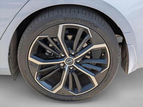 2023 Nissan Altima SR FWD