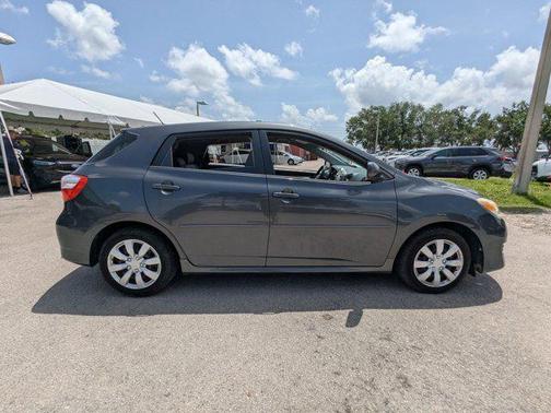 2009 Toyota Matrix Base