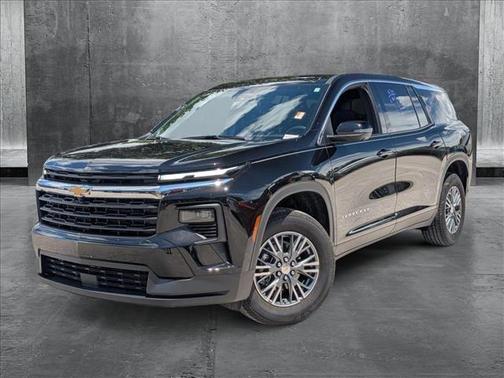 2024 Chevrolet Traverse LS