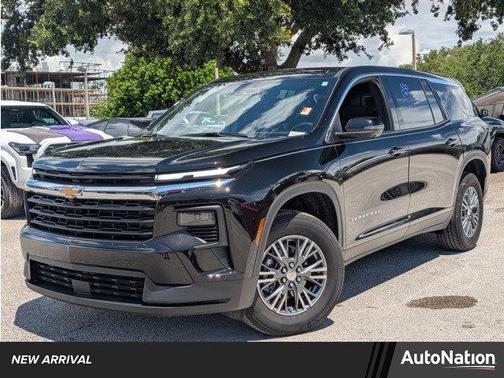 2024 Chevrolet Traverse LS