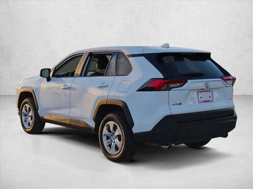 Ice Cap 2025 Toyota RAV4 LE