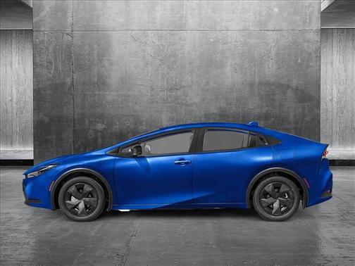 2025 Toyota Prius LE