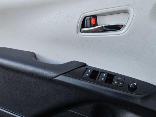 2018 Toyota Prius Three