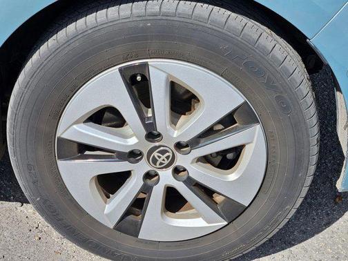 2018 Toyota Prius Three